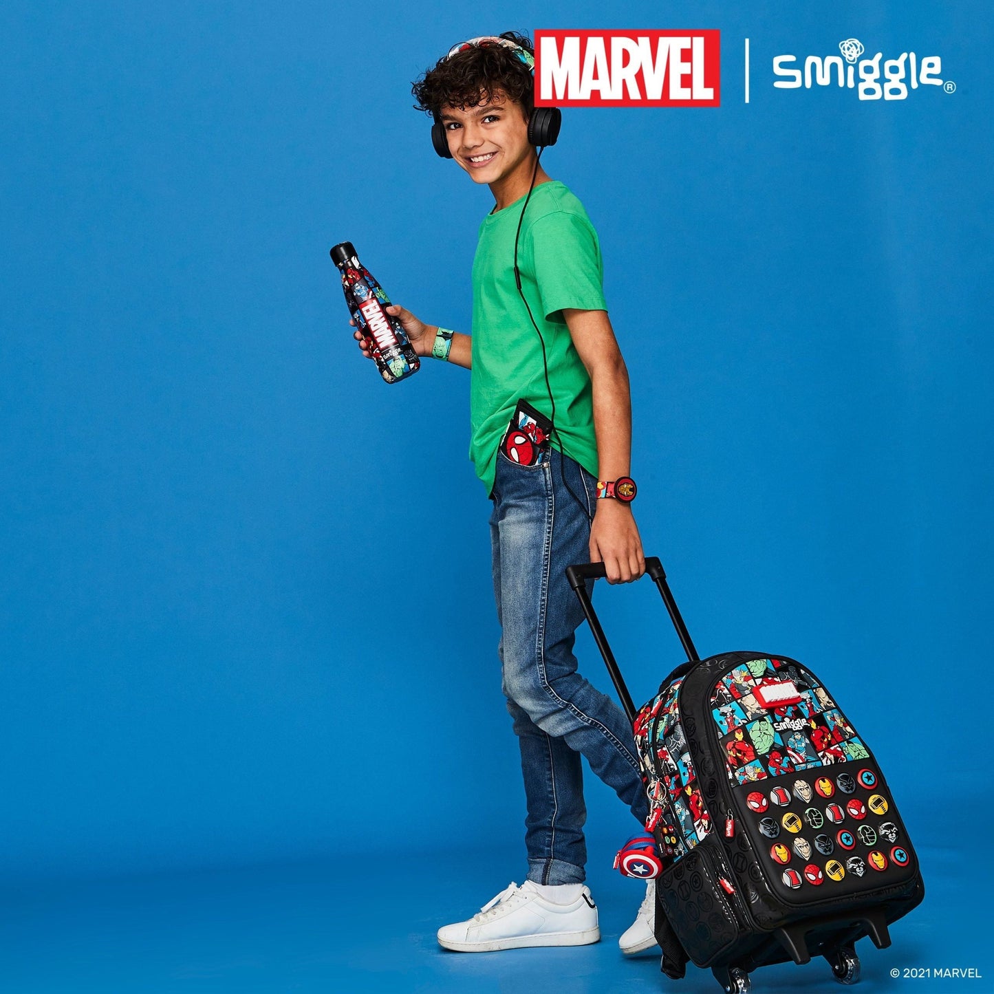 Smiggle - Marvel Çekçekli Işıklı Tekerlekli Çanta-4