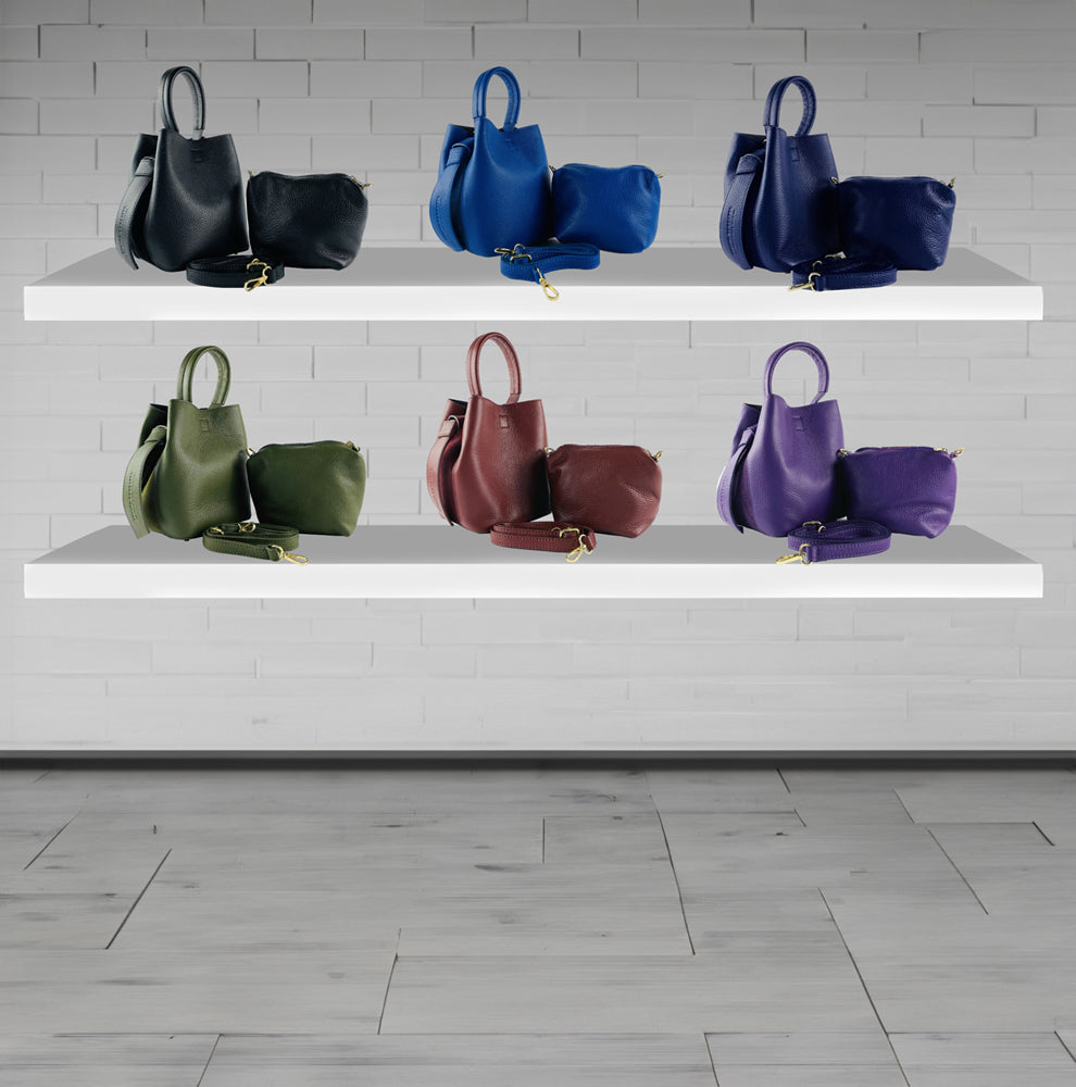 RB1006Y | Bucket Bag with Clutch in Genuine Leather Made in Italy. Shoulder strap with shiny gold metal snap hook attachments - Purple color - Dimensions: 16 x 14 x 21 cm + Handle 13 cm-4