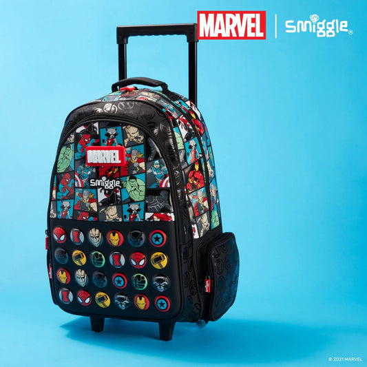 Smiggle - Marvel Çekçekli Işıklı Tekerlekli Çanta-0