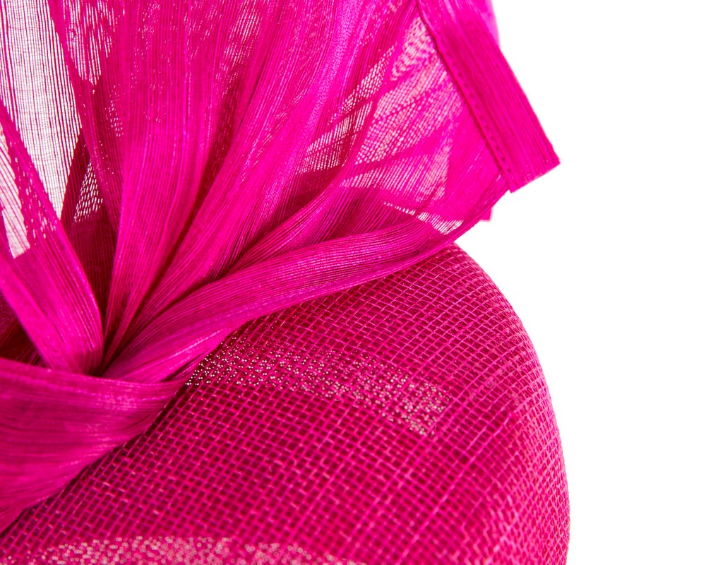 Bespoke magenta racing fascinator by Fillies Collection-4