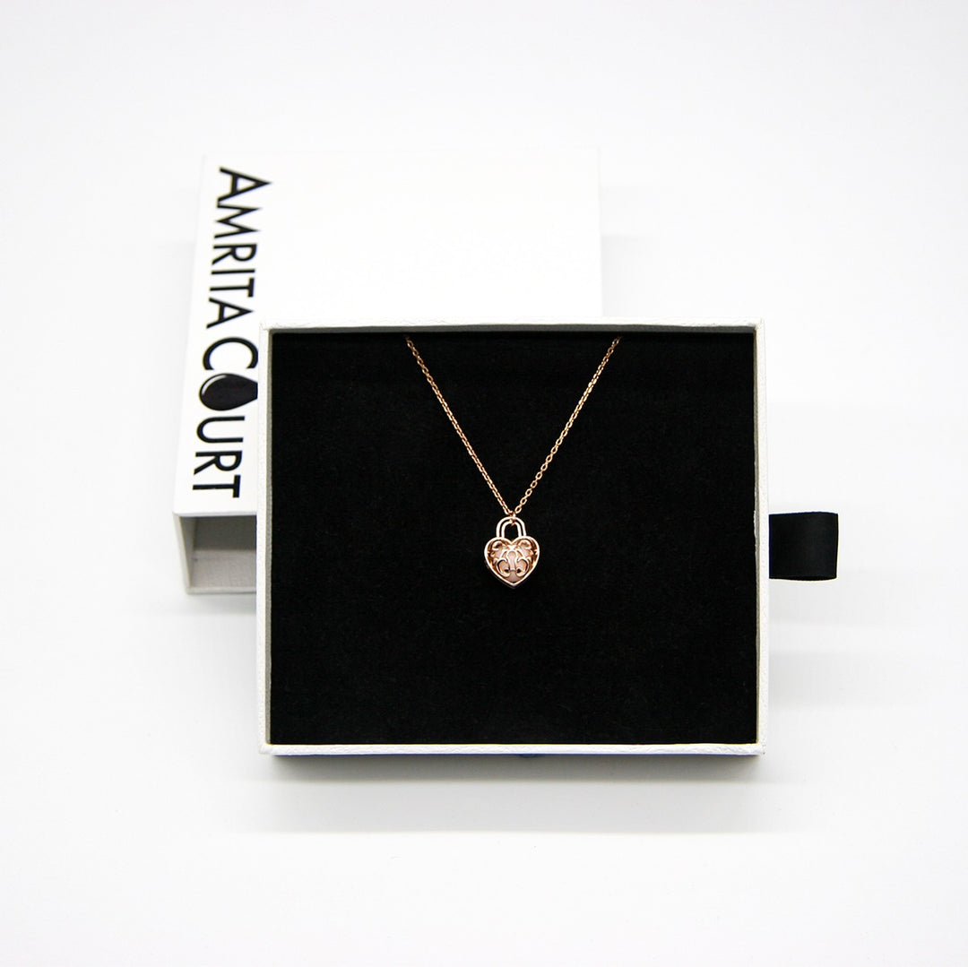 NNEDSZ Gift Box - Heart Lock Rose Gold + Purify Oil Blend-2