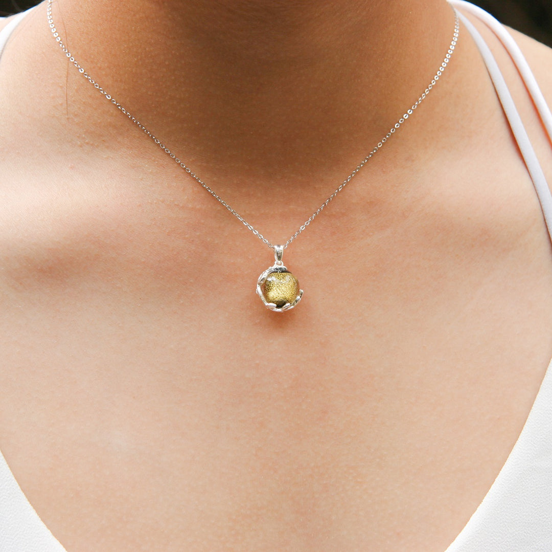NNEDSZ Gift Box - Aroma Necklace White Gold - Planet Stellar Midnight (Golden dark blue) + Purify Oil Blend-1