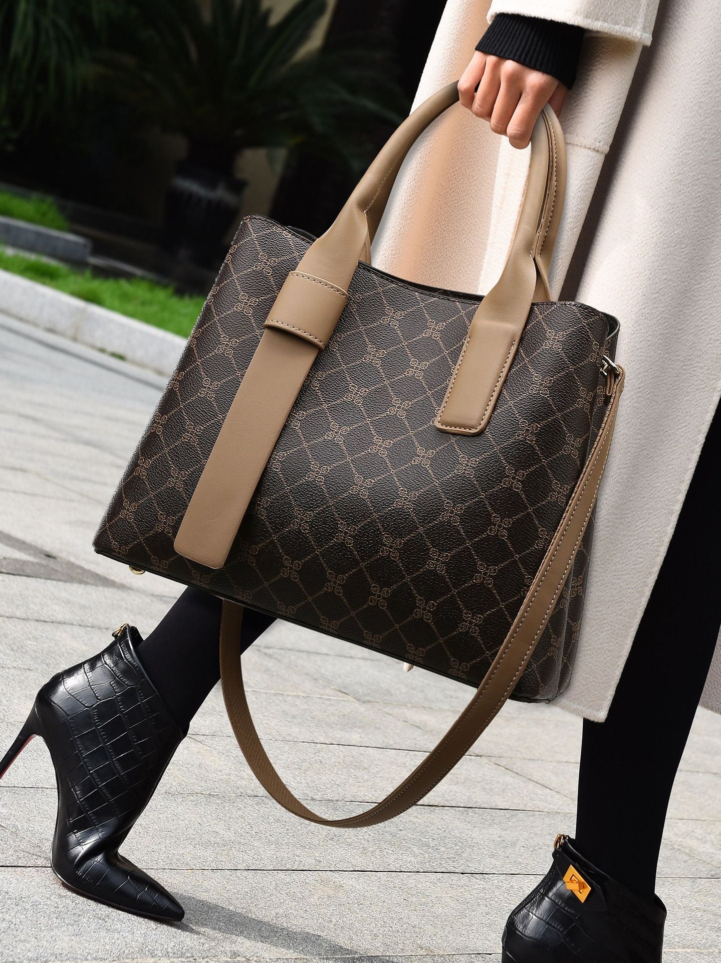 NNEDSZ Off White And Brown Retro Fashion Handbag - Elegant Tote with Large Capacity for Work and Daily Use-1