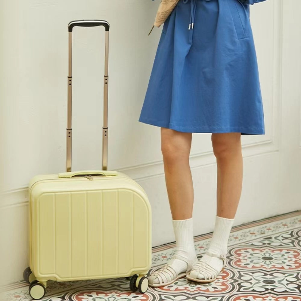 NNEDSZ Light Blue Compact 18-Inch Carry-On Suitcase | Lightweight ABS Hardside Spinner Luggage-2